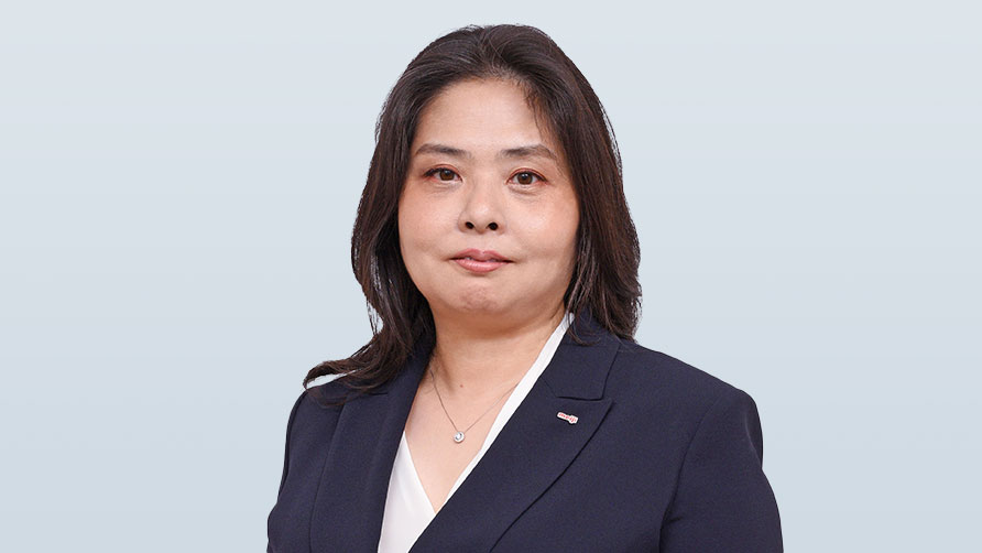 執行役員 人見 友美