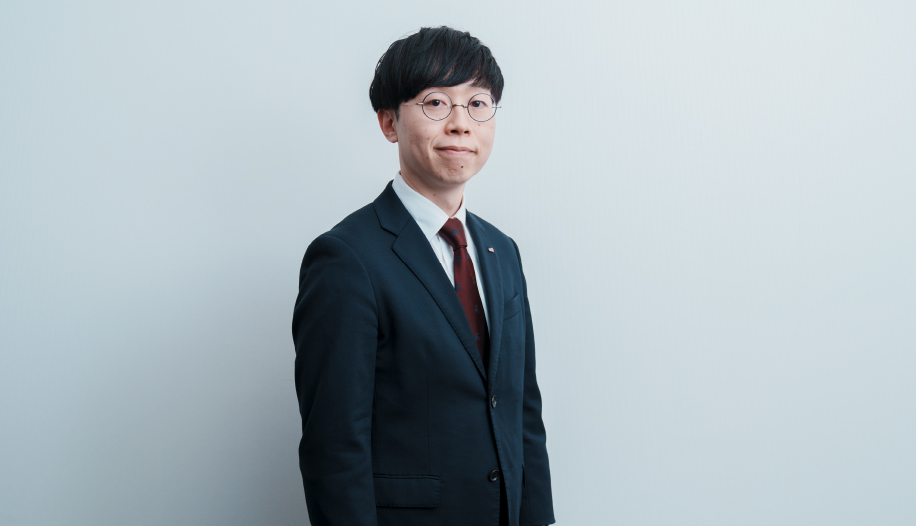 MR